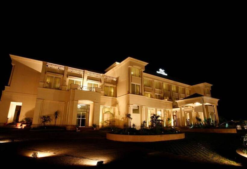 בית מלון כפרי Ambrosia Sarovar Portico