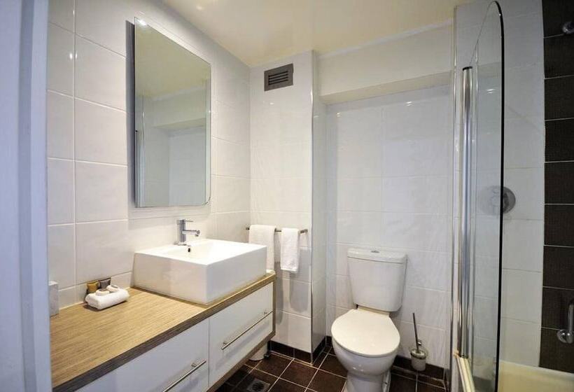 فندق Aquarius On The Beach