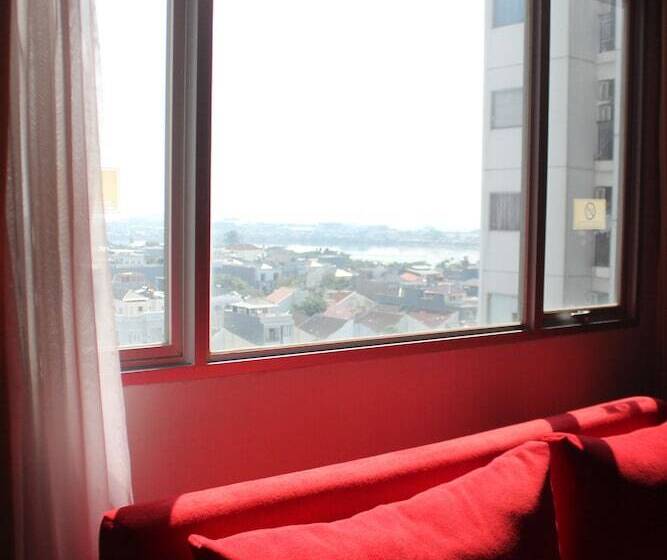 Aston Pluit Hotel & Residence