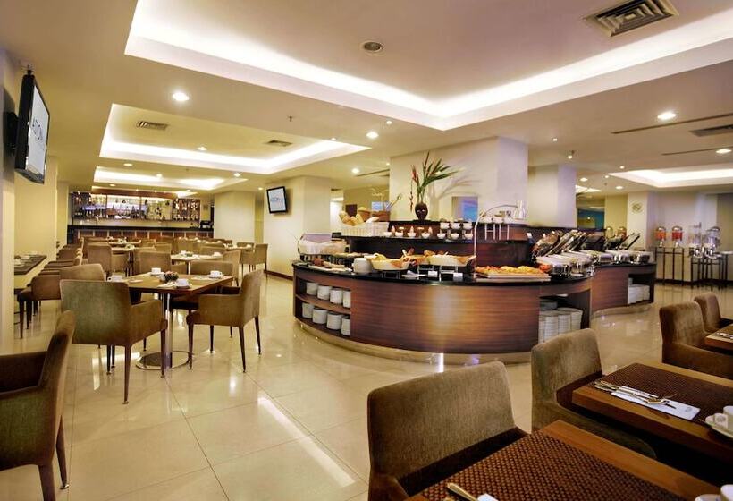 Aston Pluit Hotel & Residence