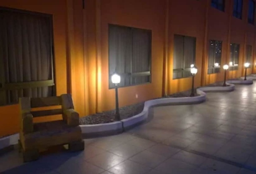 酒店 Astore Suites