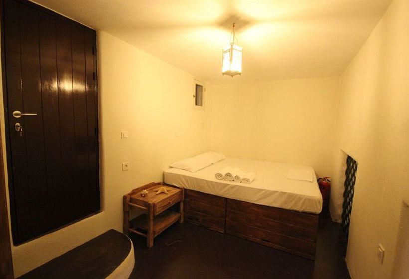 בית מלון כפרי Atlantis Houses