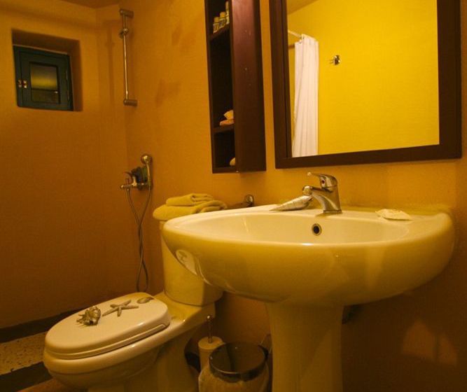 בית מלון כפרי Atlantis Houses