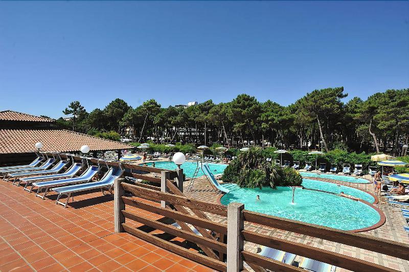 בית מלון כפרי Ausonia