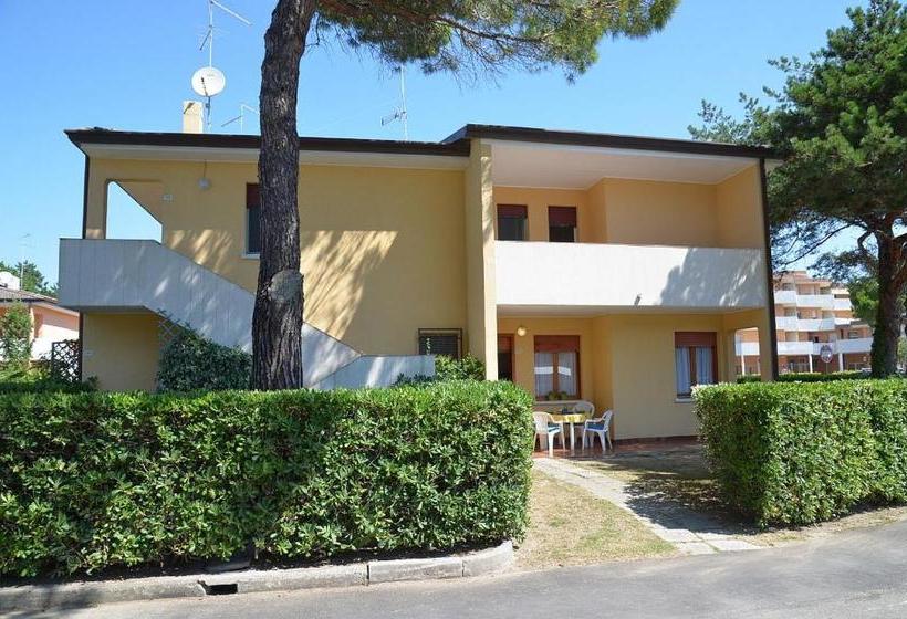 فندق Villaggio Azzurro