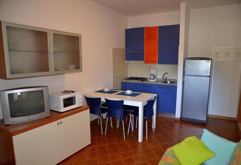 فندق Villaggio Azzurro