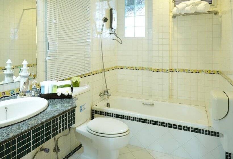 호텔 Bandara On Sea, Rayong