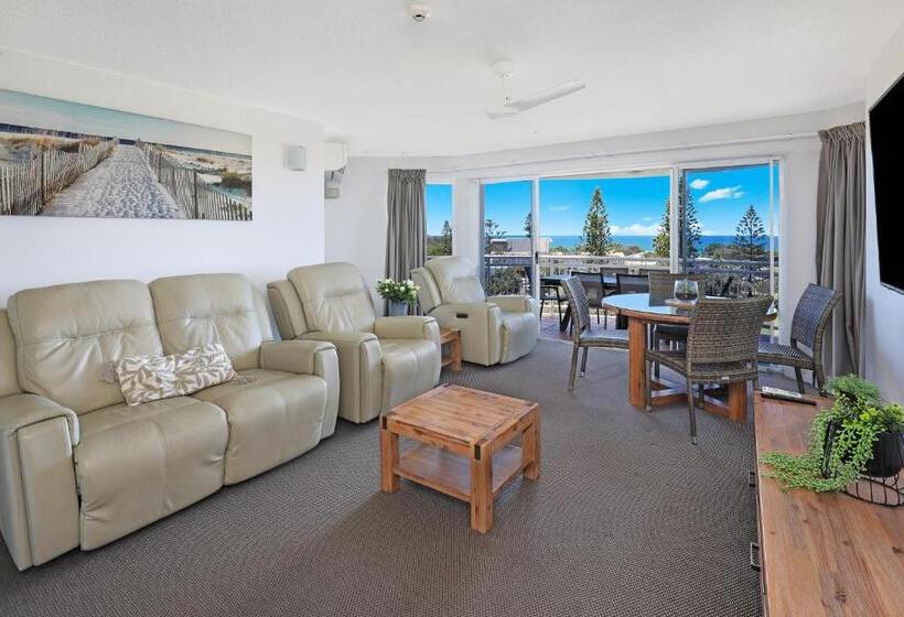 هتل Beachside Resort Kawana Waters