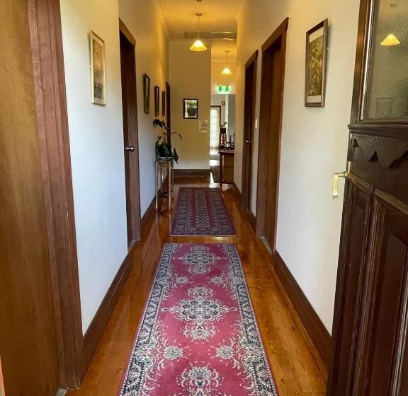 בית מלון כפרי Belgravia Mountain Guest House