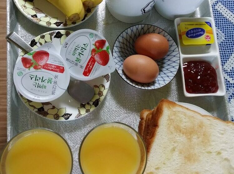 Отель Bellus Rose Pension