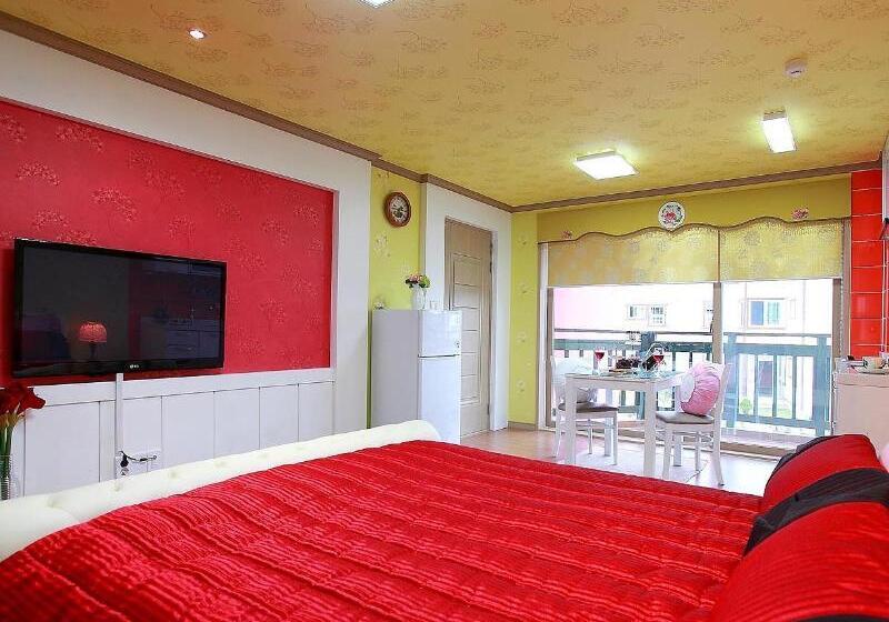 Отель Bellus Rose Pension