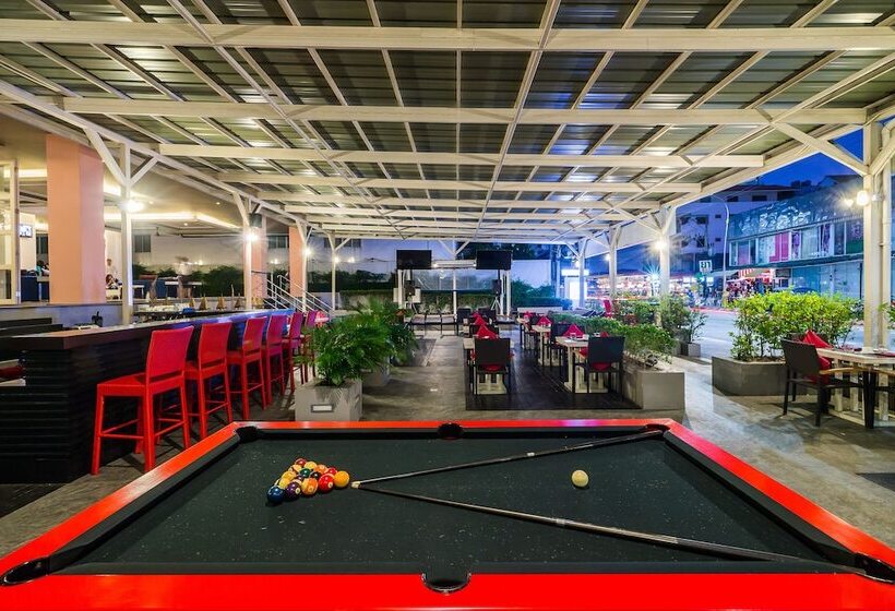 호텔 Best Western Patong Beach