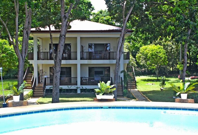 هتل Blue Star Dive & Resort