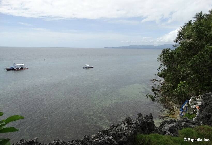 هتل Blue Star Dive & Resort