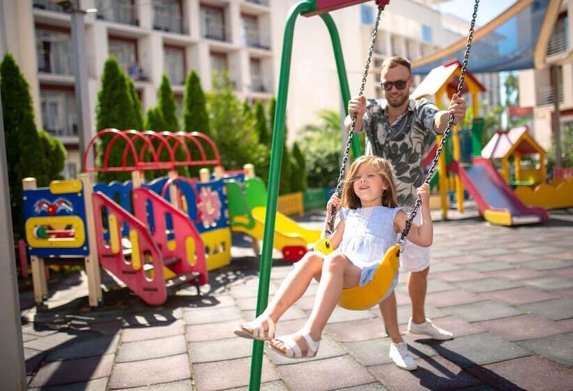 هتل Bridge Resort