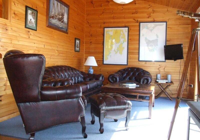 Bruny Island Escapes And Hotel Bruny