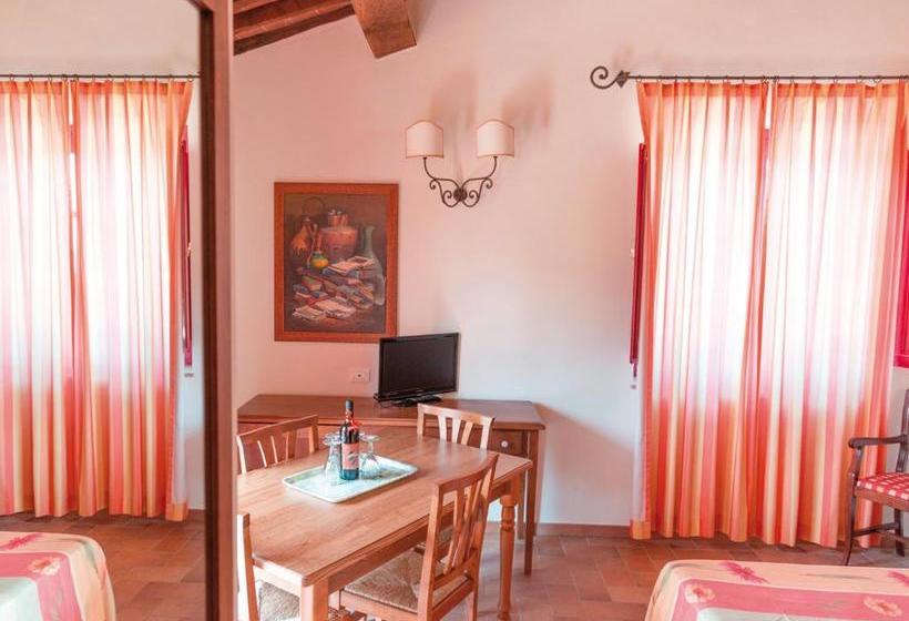 בית מלון כפרי Camping Le Capanne