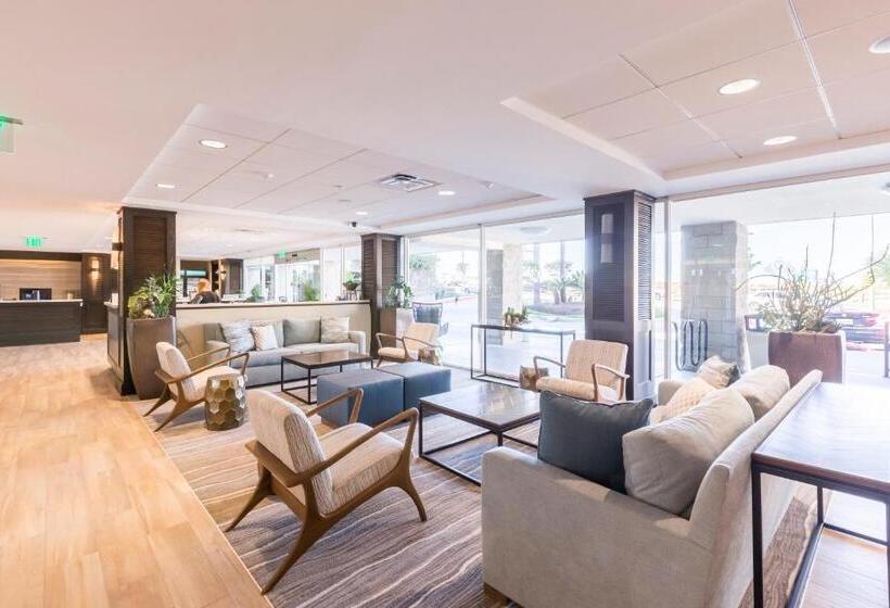 ホテル Carlsbad Seapointe Resort