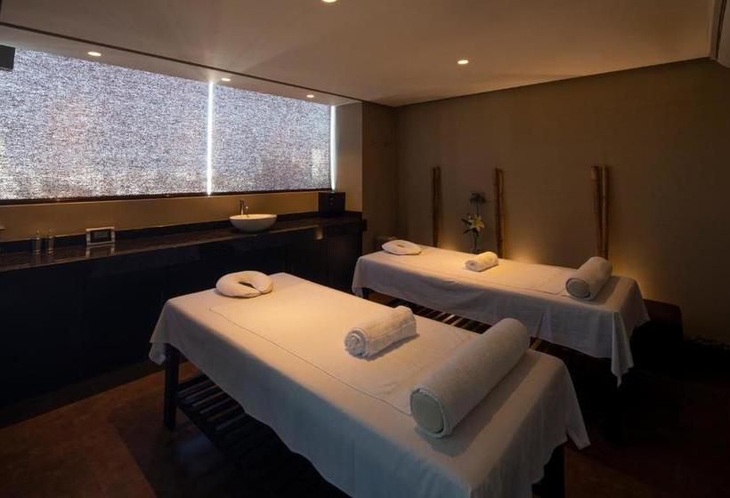 酒店 Doubletree By Hilton Trujillo