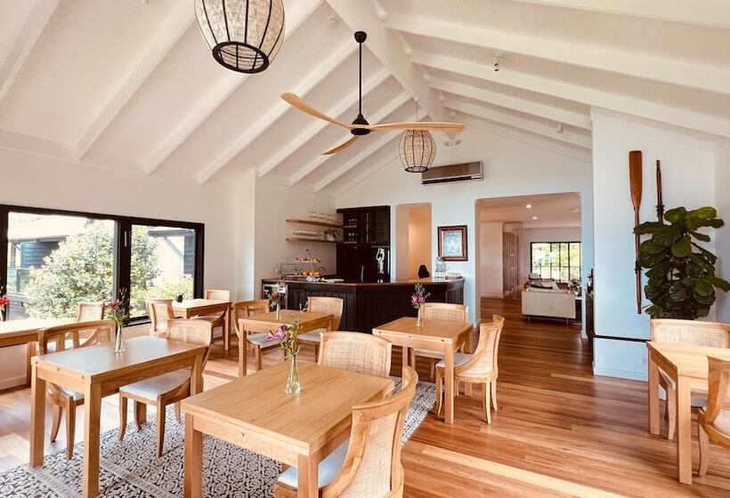 هتل Chimes Spa Retreat