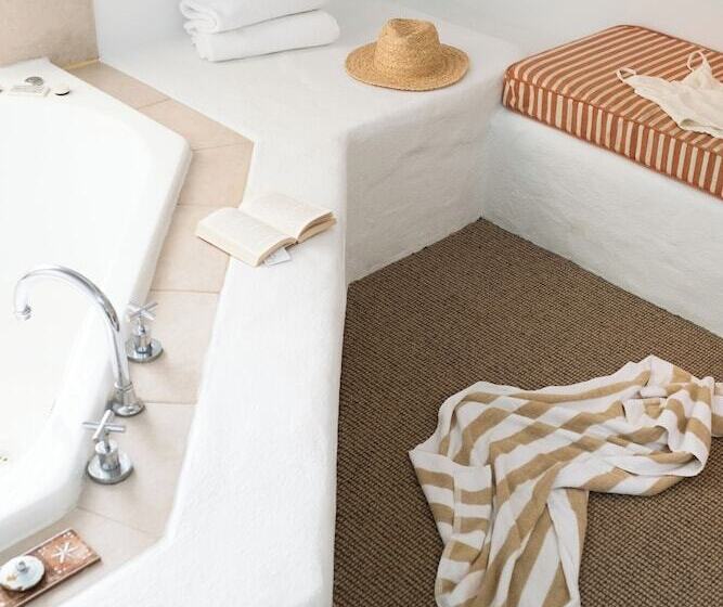 هتل Chimes Spa Retreat