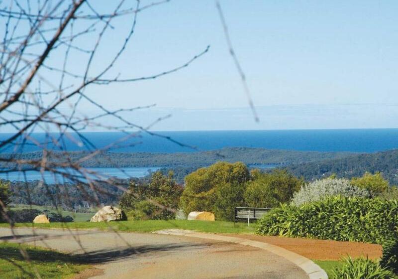 هتل Chimes Spa Retreat