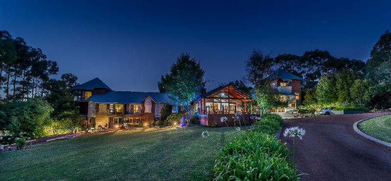فندق Chimes Spa Retreat