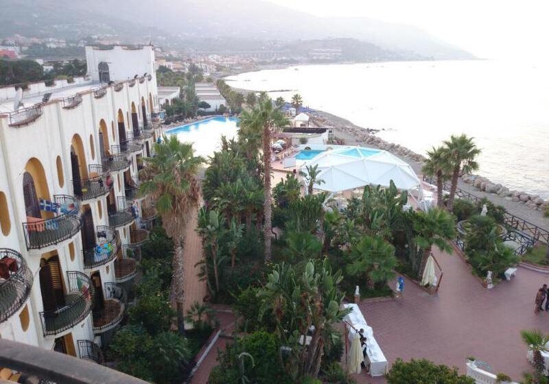 Отель Club La Playa