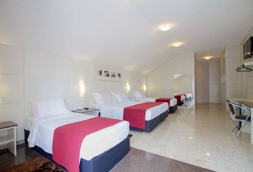 Отель Confiance Prime Batel