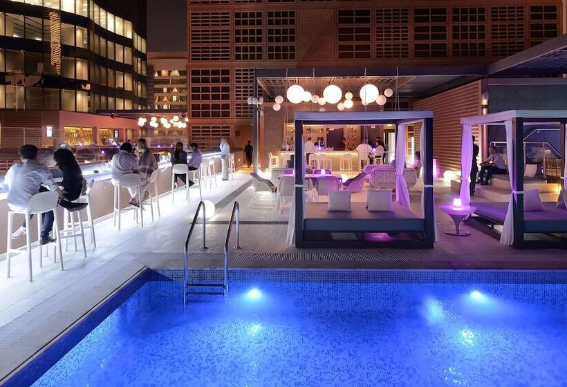 ホテル Courtyard By Marriott World Trade Center, Abu Dhabi