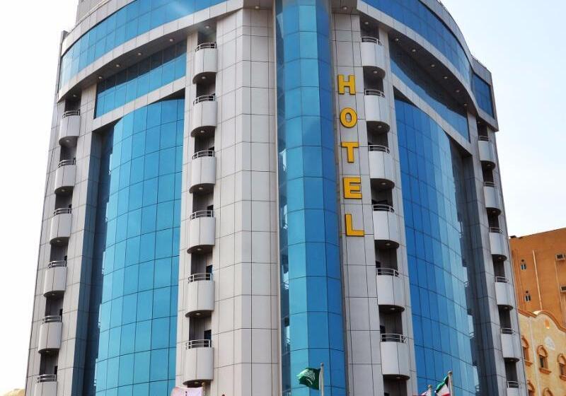 בית מלון כפרי Crown Tower