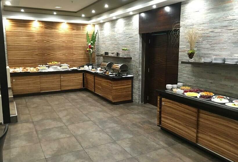 ホテル Crystal Tower