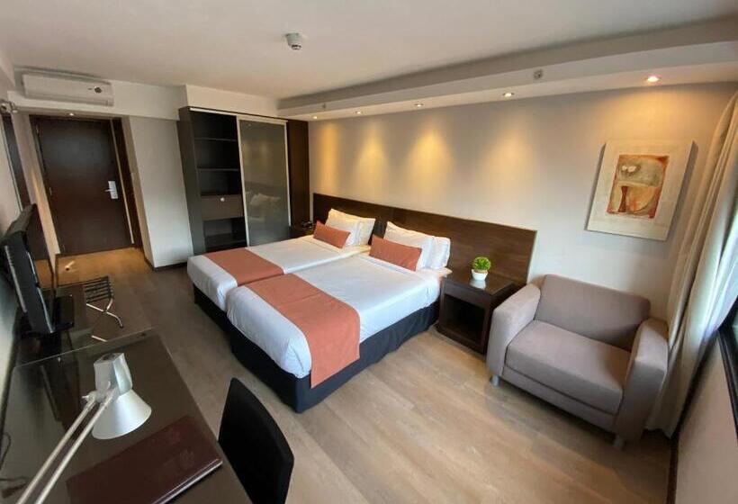 ホテル Crystal Tower