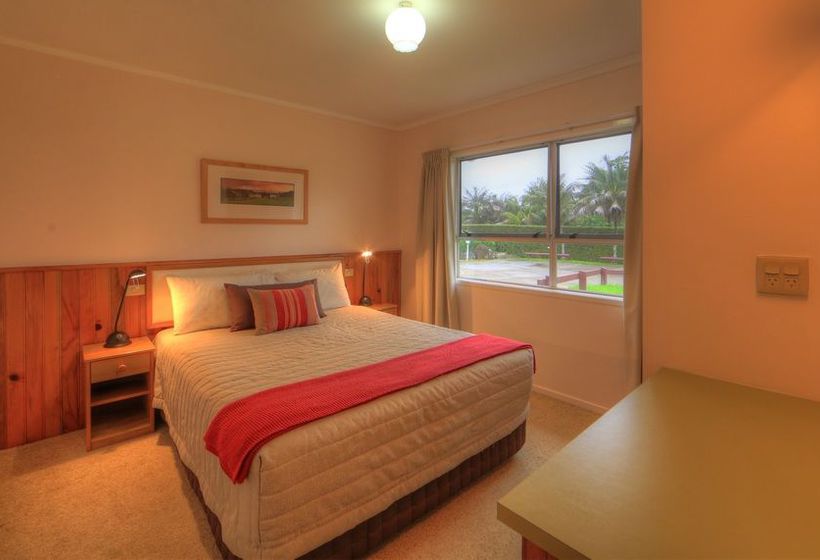 هتل Daydreamer Holiday Apartments