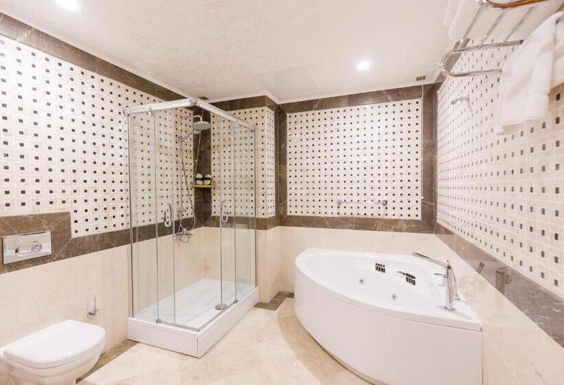 ホテル London 1889