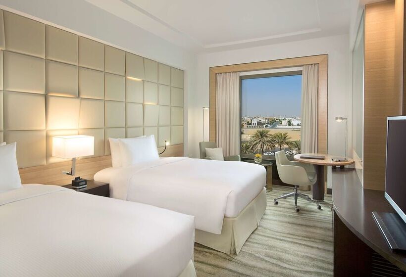 Отель Doubletree By Hilton Riyadh  Al Muroj Business Gate