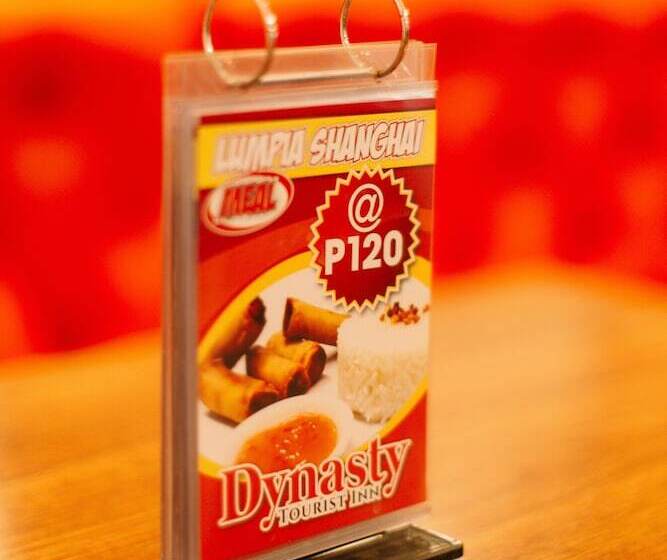 בית מלון כפרי Dynasty Tourist Inn