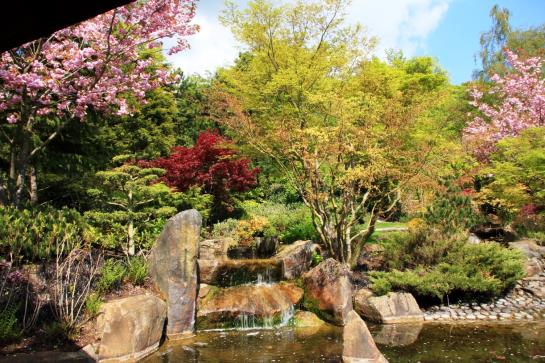 فندق Farncombe Estate Centre