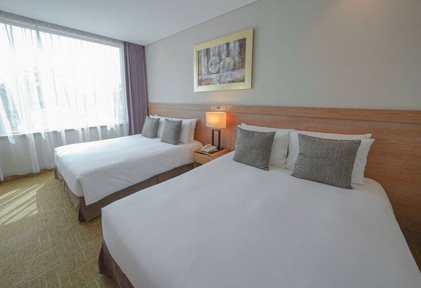 Отель Golden Seoul