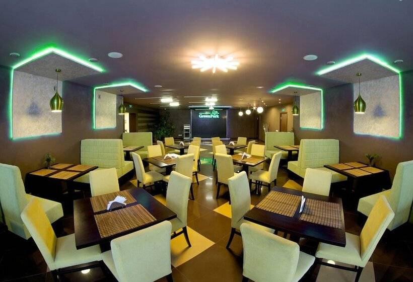 ホテル Green Park Kaluga