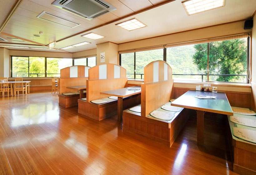 ホテル Hakonenomori Okada