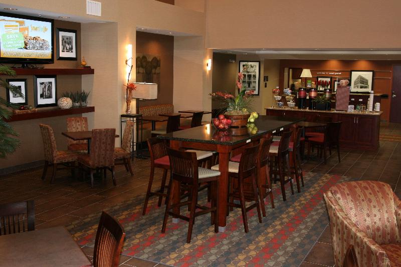 فندق Hampton Inn & Suites West Point