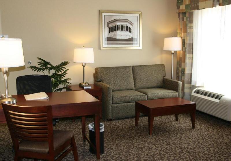 فندق Hampton Inn & Suites West Point