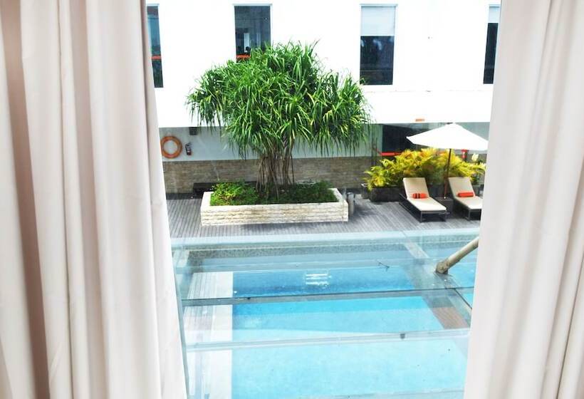 Harris Hotel And Conventions Denpasar Bali