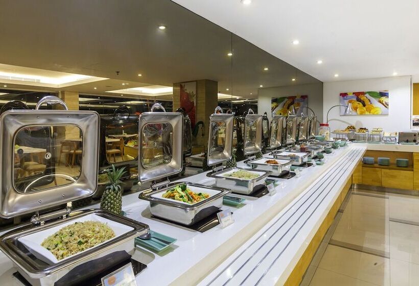 Harris Hotel Kuta Galleria   Bali