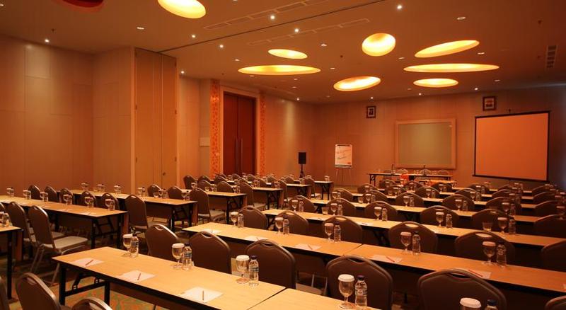 Harris Hotel Sentul City Bogor