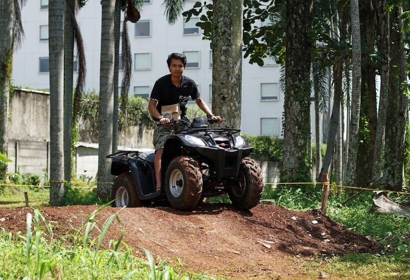 Harris Hotel Sentul City Bogor