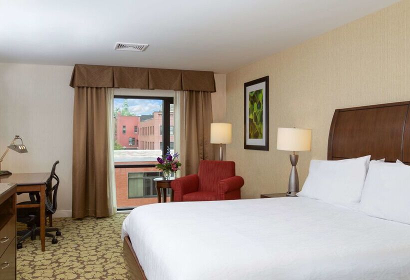 فندق Hilton Garden Inn Burlingtondowntown
