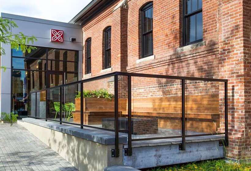 فندق Hilton Garden Inn Burlingtondowntown