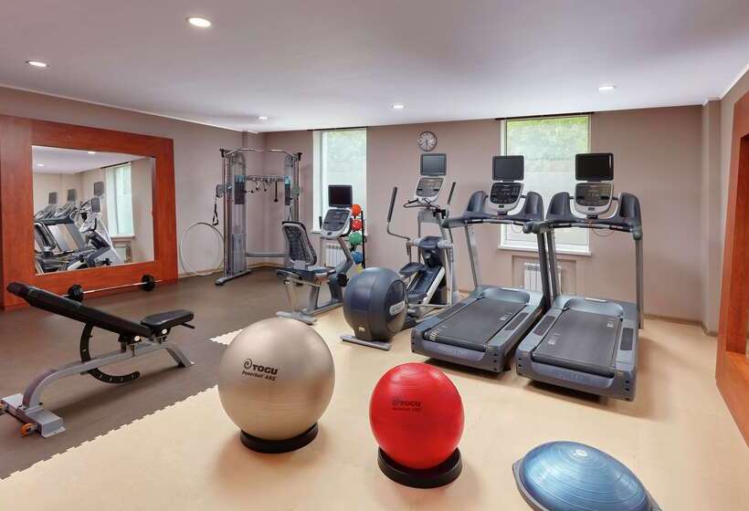 Отель Hilton Garden Inn Kaluga